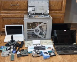 Vintage Apple Laptop Other Computer Components