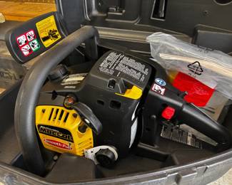 Like New McCullough Mac Cat Saw