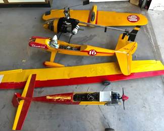 YellowRed Model Airplanes Nice Helicopter
