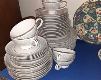 (25) Imperial China - 47pc set $55