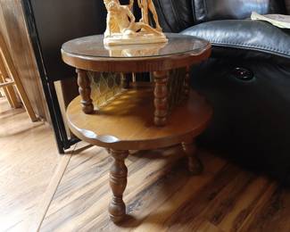 (27) 2 Tier Round Side Table 22" round x 24"H $49