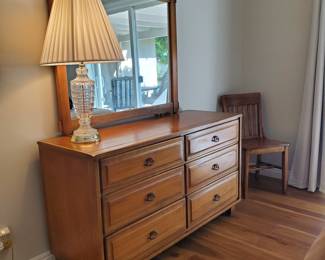 Super cute mid-century bedroom set with dresser, headboard, nightstand