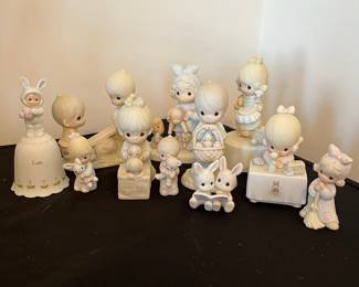 R54 - $60. Lot #2. Precious Moments by Enesco. 12 Pieces. No issues noted. 
