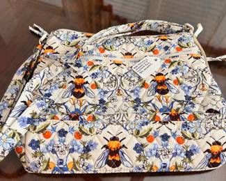 R44 - $55. Vera Bradley Original Zip Hipster Bag - Bee Garden Pattern. Like new!