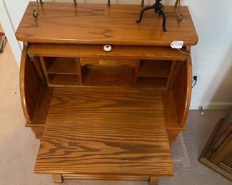 R14 - $125. *Small* Childs Size Roll Top Writer's Desk with 3 drawers. Measures 27.5" wide x 19" deep x 25" tall. 