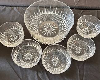 R12 - $20. Arcoroc France starburst glass Salad / Fruit Bowl (9”) with 5 Serving Bowls (6”)