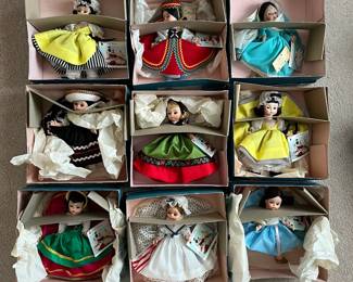 R49 - $65. Madame Alexander Little Women Collection. 18 Pieces. 