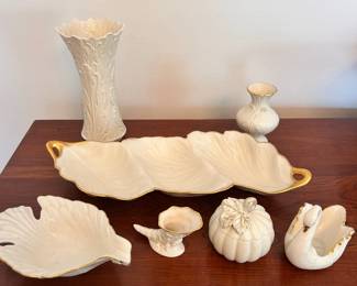 R28 - $40. Lot of 7 pieces of Lenox. (If the lot doesn't sell we will split apart at the sale)