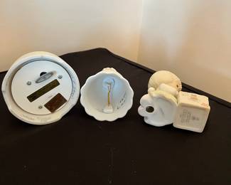 R54 - $60. Lot #2. Precious Moments by Enesco. 12 Pieces. No issues noted. 