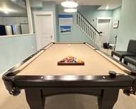 Olhausen pool table in great condition 