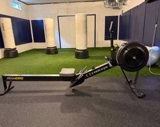 Concept 2 Row ERG Rowing Maching 