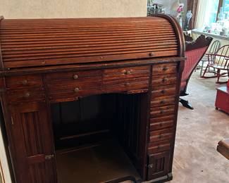 Watchmaker’s desk