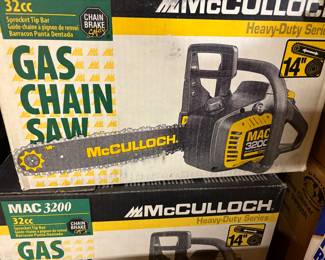 New in box McCulloch Heavy Duty 32cc gas powered chainsaw with a 14" blade.