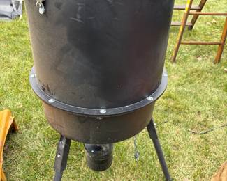 Deer Feeder.