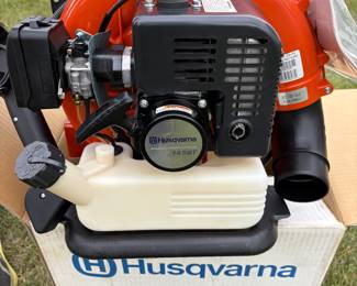 New in Box Husqvarna 145BT Leaf Blower