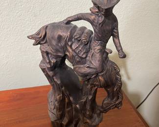 Statue 