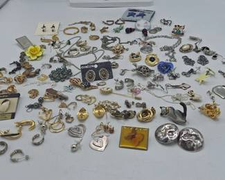 Costume Jewelry, Pierced Earrings Carded Chicos And Napier
