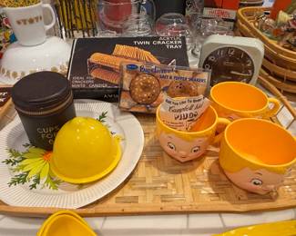 Vintage Mugs, Acrylic Cracker Tray