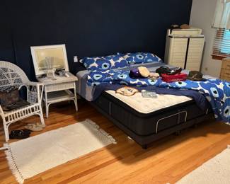 Serta Double Side Adjustable King Bed 