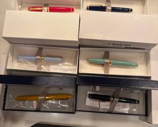 Sailor Shikiori 'Fairy Tale' opal green, sky blue, navy blue, ruby red, Pirate's Life 1911L, ProGear Slim Four Seasons with 14K nib and Compass 1911 fountain pens