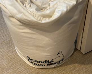 Queen scandia Queen Down comforter in original bag. 