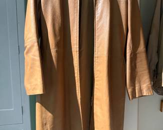 Vintage brown leather jacket. 