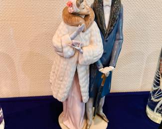 Lladro “ On the Town” 
