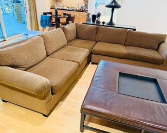 Fine three piece sectional couch. 
