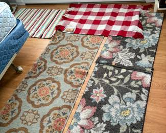 Throw Rugs