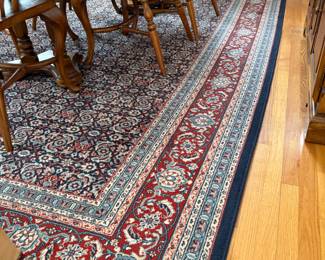 8' x 11'3" carpet great shape