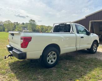 2017 Nissan Titan
