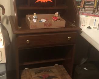 Mini roll top and Anheusur Busch box