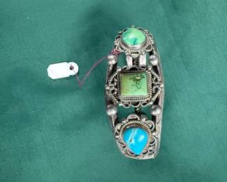 Authentic Southwestern Jewelry