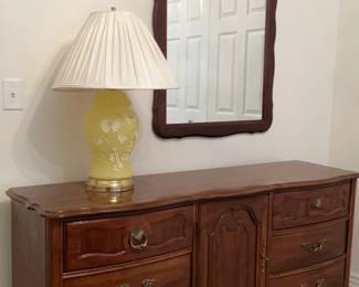 Bassett Dresser With Wall Mirror And Lamp