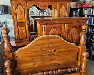 Broyhill Bedroom set $250 for all 