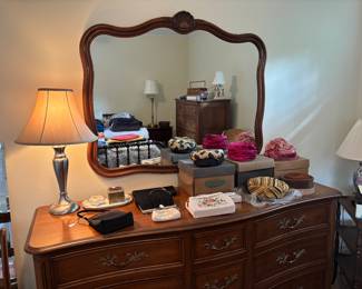 Kindel Mirror