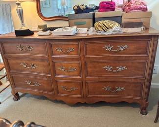 Kindel Dresser