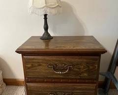 Nightstand / Lamp
