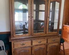 China Cabinet/Hutch