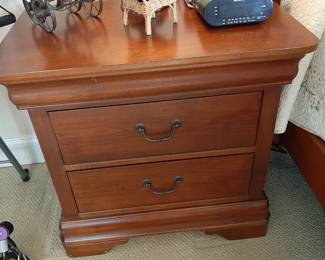 #45+#46  Bassett Nightstand  27"Wx17"Dx25"H   $189ea