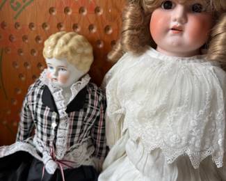 Antique Armand "lilly" doll