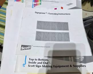#38  Scott Signgraver SM500    $265