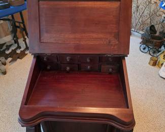 #10  Antique Davenport Desk  21"Wx22"Dx33"H   $550