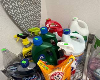 cleaning supplies 