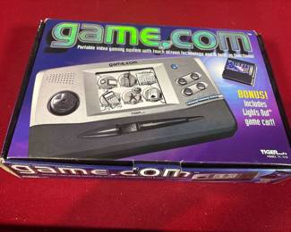 Game.com video game console Lights Out game cart