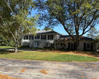 Come see us in this beautiful setting, The drive to get here is gorgeous!