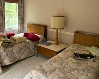 Paul McCobb twin beds and end table