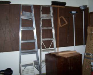 STEP LADDERS