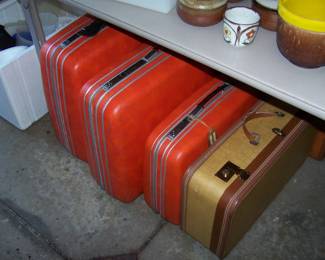 MORE LUGGAGE