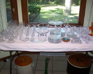 COLLECTION OF IMPERIAL "CANDLEWICK" AND CROCKS